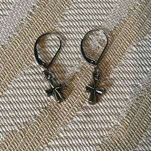WOW!! James Avery sterling leverback St. Teresa cross earrings